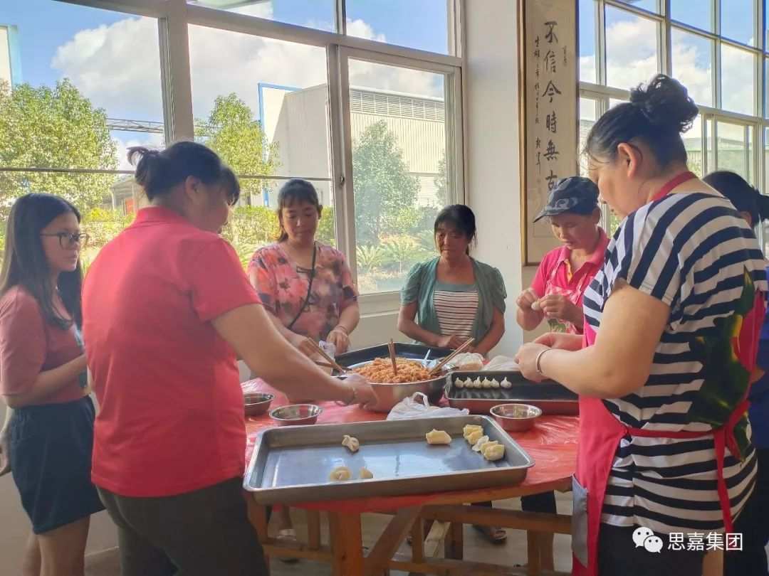 1c6f8f6f4e6b7897bb04424388fc8f10 1c6f8f6f4e6b7897bb04424388fc8f10.jpg